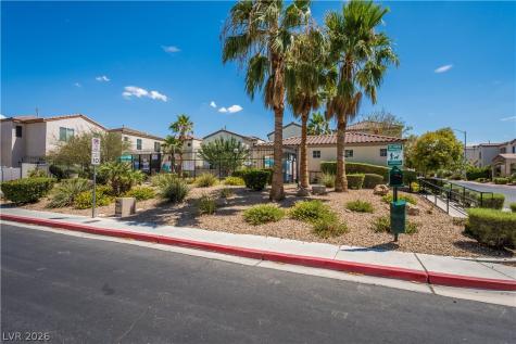 1228 Oak Village Avenue Las Vegas NV 89183