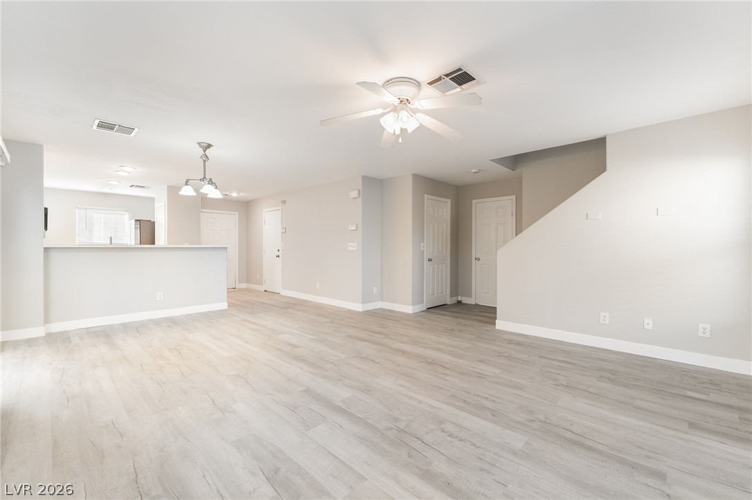 512 Swiss Cottage Avenue Las Vegas NV 89178