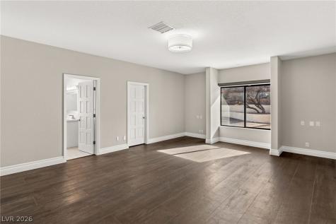 13 Dovetail Circle Henderson NV 89014