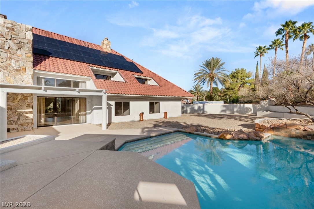 13 Dovetail Circle Henderson NV 89014
