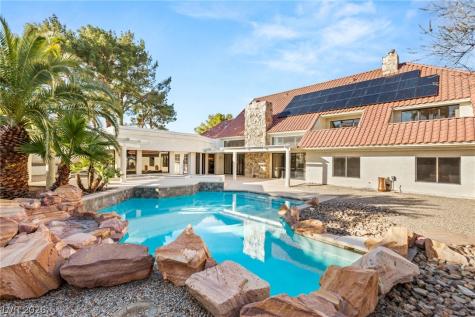 13 Dovetail Circle Henderson NV 89014
