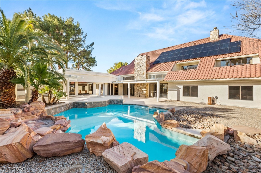 13 Dovetail Circle Henderson NV 89014