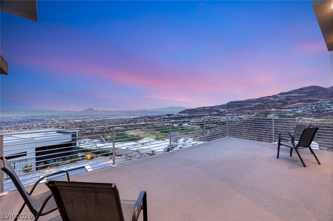 668 Dragon Peak Drive Henderson NV 89012