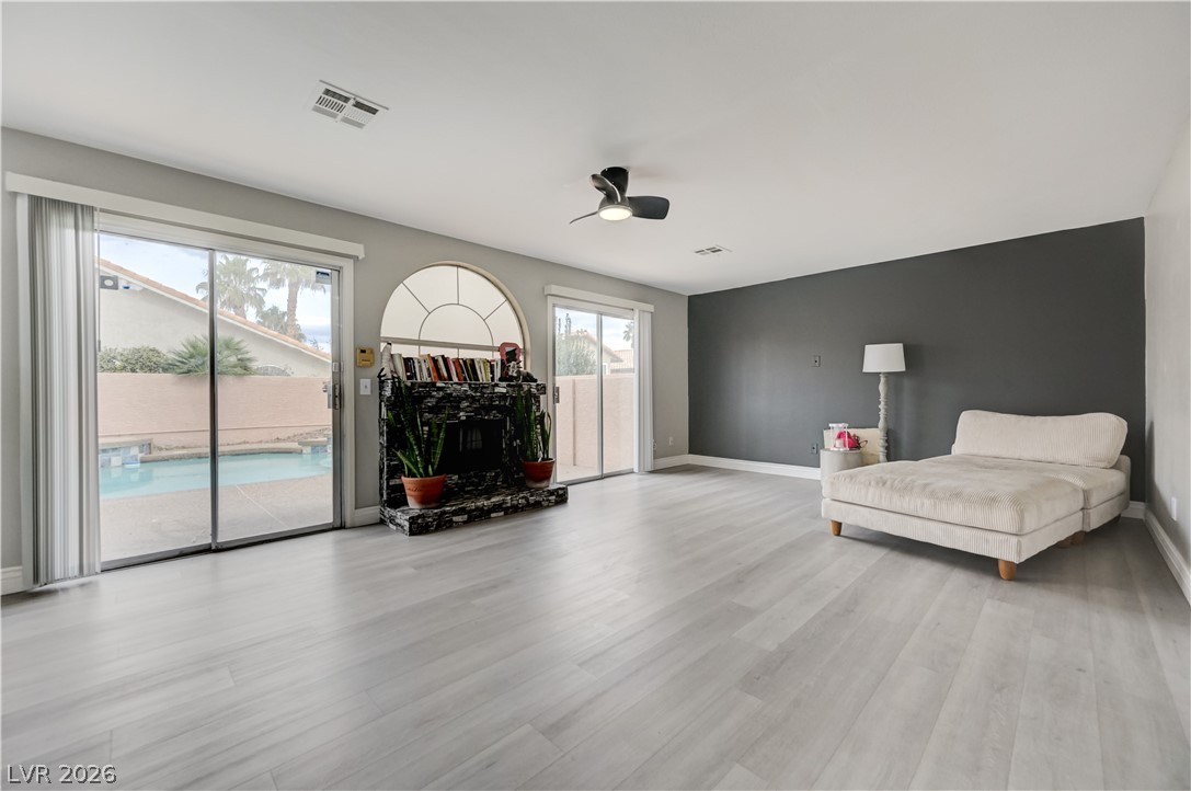 8348 Brittany Harbor Drive Las Vegas NV 89128