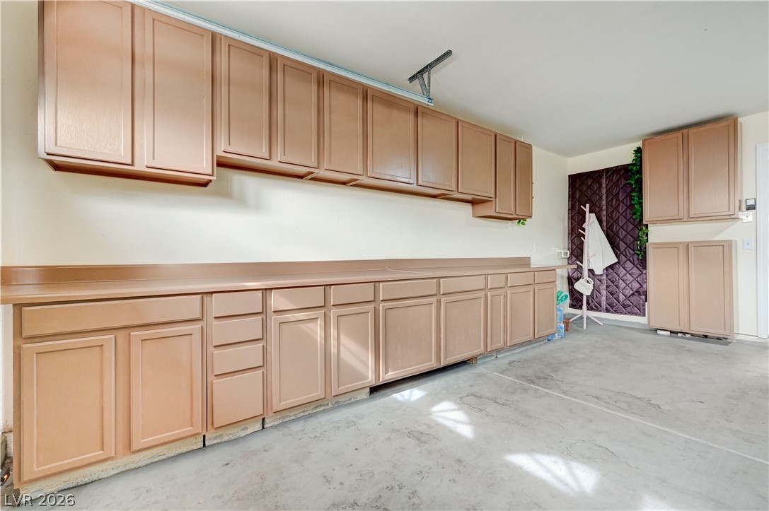 8348 Brittany Harbor Drive Las Vegas NV 89128