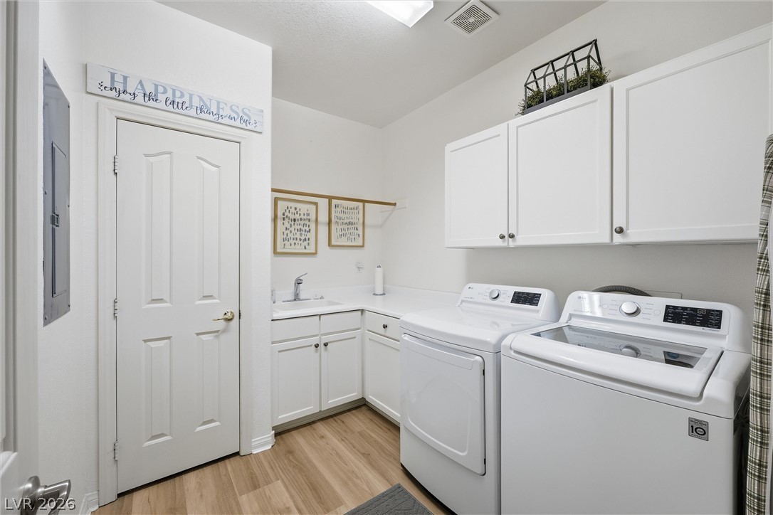 7908 Clock Tower Court Las Vegas NV 89117