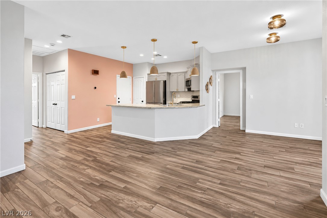 1169 Stormy Valley Road Las Vegas NV 89123