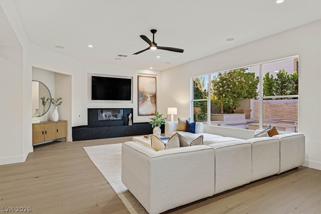 3844 Glasgow Green Drive Las Vegas NV 89141