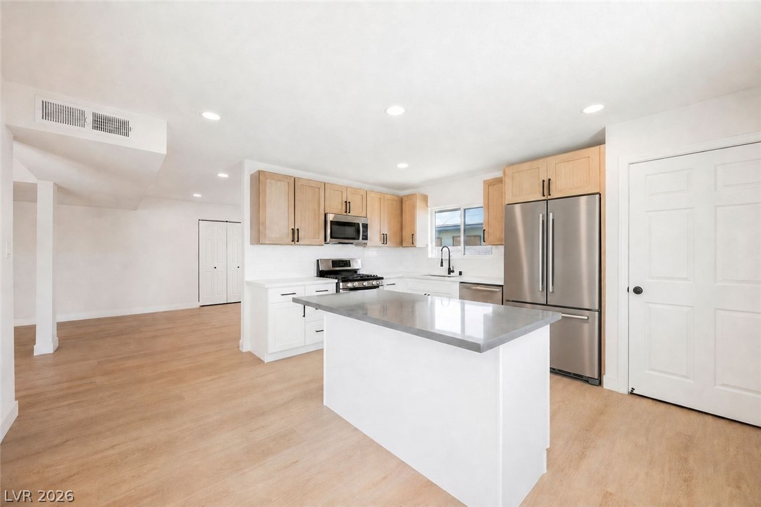 2454 Winterwood Boulevard Las Vegas NV 89142