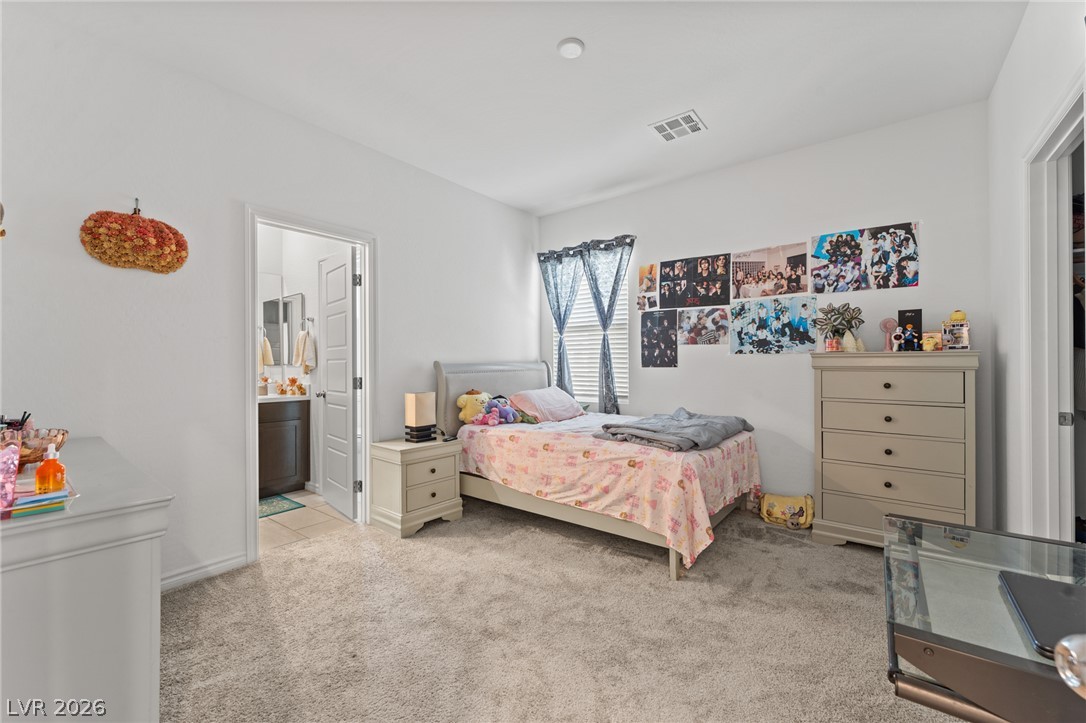 8879 Roadrunner Ravine Street Las Vegas NV 89166