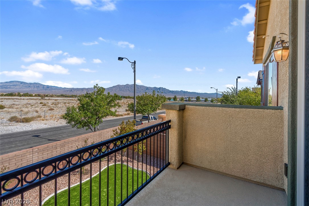 10512 Nantucket Ridge Avenue Las Vegas NV 89166