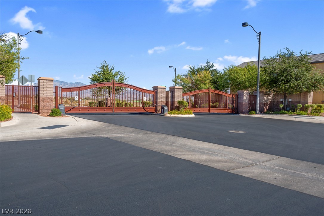 10512 Nantucket Ridge Avenue Las Vegas NV 89166