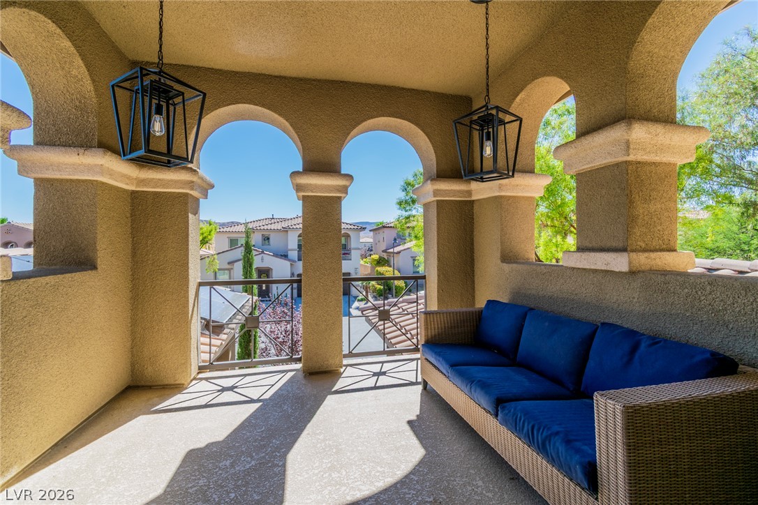 896 Las Palomas Drive Las Vegas NV 89138