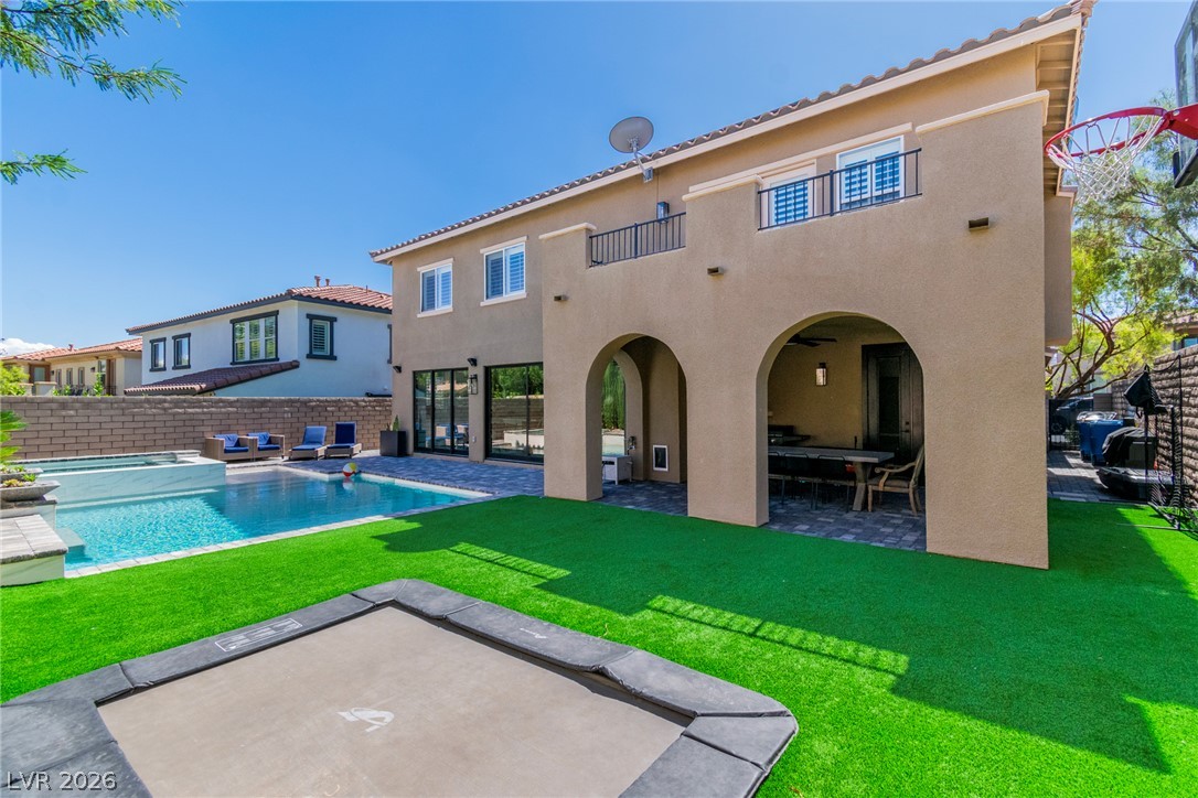 896 Las Palomas Drive Las Vegas NV 89138
