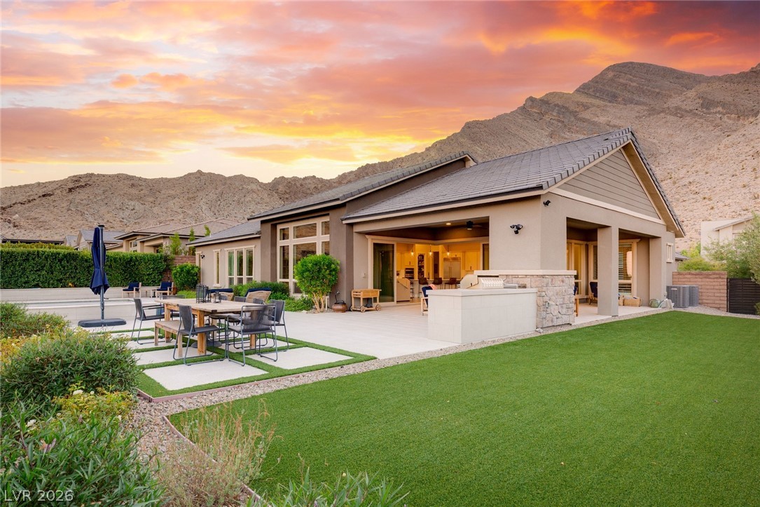 2980 The Peaks Lane Las Vegas NV 89138