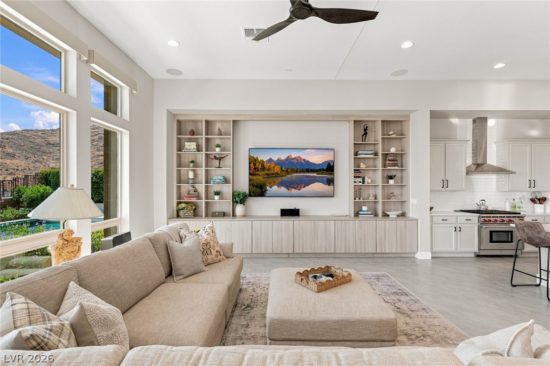 2980 The Peaks Lane Las Vegas NV 89138