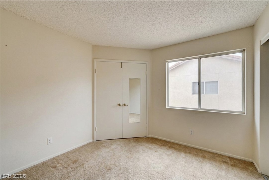7141 Shadow Crest Drive Las Vegas NV 89119