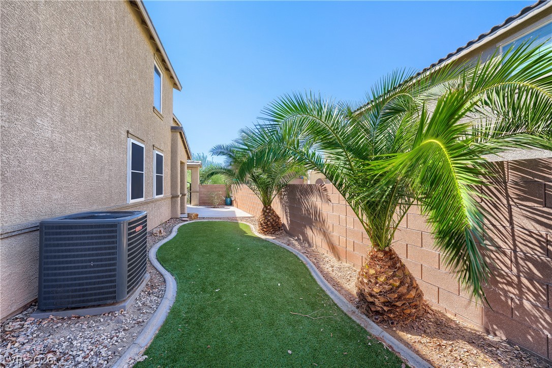 996 Water Cove Street Henderson NV 89011