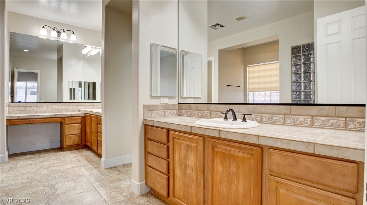 3821 Marsh Sparrow Lane North Las Vegas NV 89084