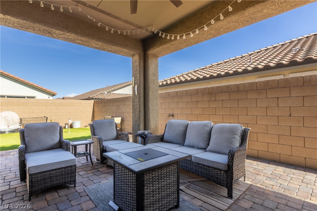 10934 Delparke Valley Avenue Las Vegas NV 89166