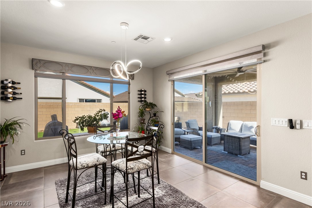10934 Delparke Valley Avenue Las Vegas NV 89166