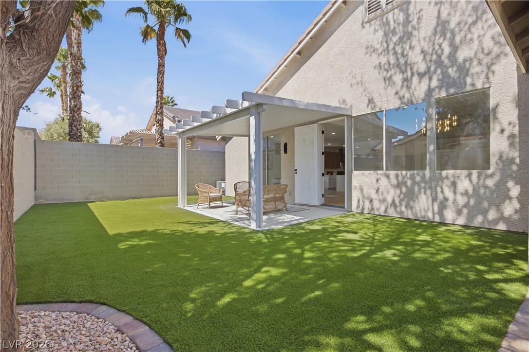 8725 Butterchurn Avenue Las Vegas NV 89143