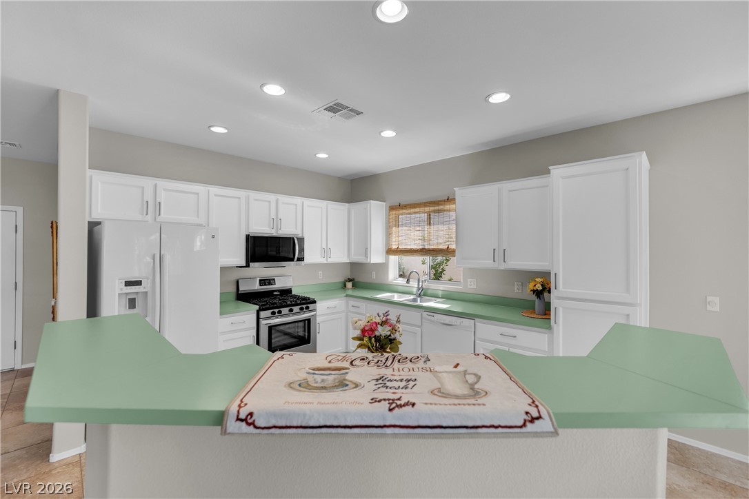 2582 Grandville Avenue Henderson NV 89052