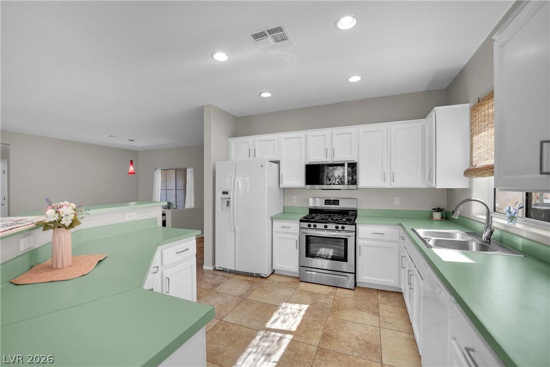 2582 Grandville Avenue Henderson NV 89052