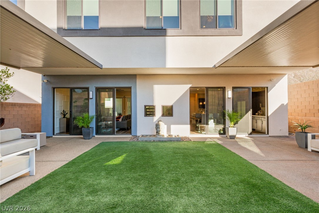 229 Glen Lee Street Henderson NV 89012