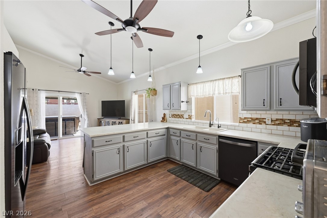 8121 Dolphin Landing Drive Las Vegas NV 89128