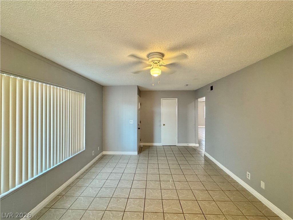 7121 Pleasant View Avenue Las Vegas NV 89147