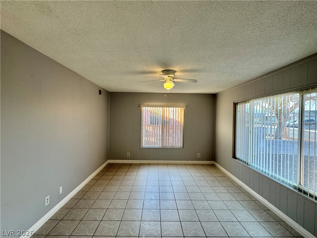 7121 Pleasant View Avenue Las Vegas NV 89147