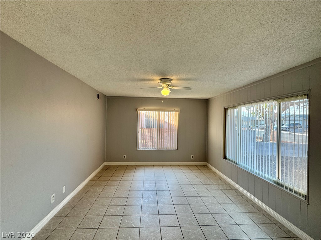 7121 Pleasant View Avenue Las Vegas NV 89147