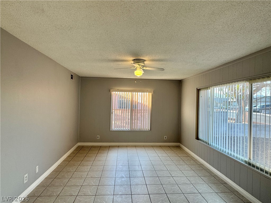 7121 Pleasant View Avenue Las Vegas NV 89147