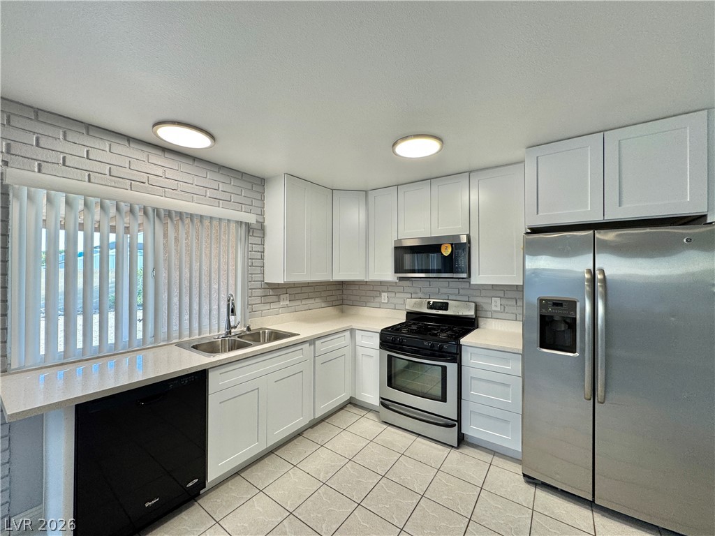 7121 Pleasant View Avenue Las Vegas NV 89147
