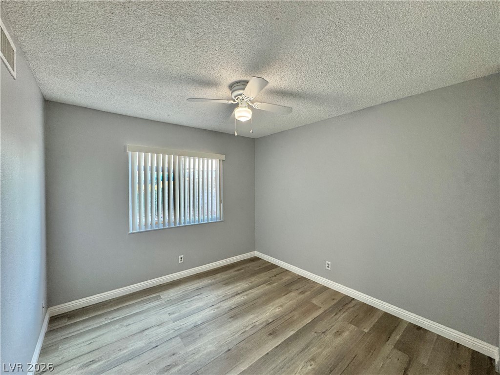 7121 Pleasant View Avenue Las Vegas NV 89147