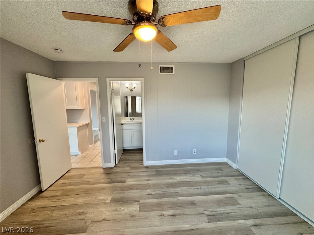 7121 Pleasant View Avenue Las Vegas NV 89147