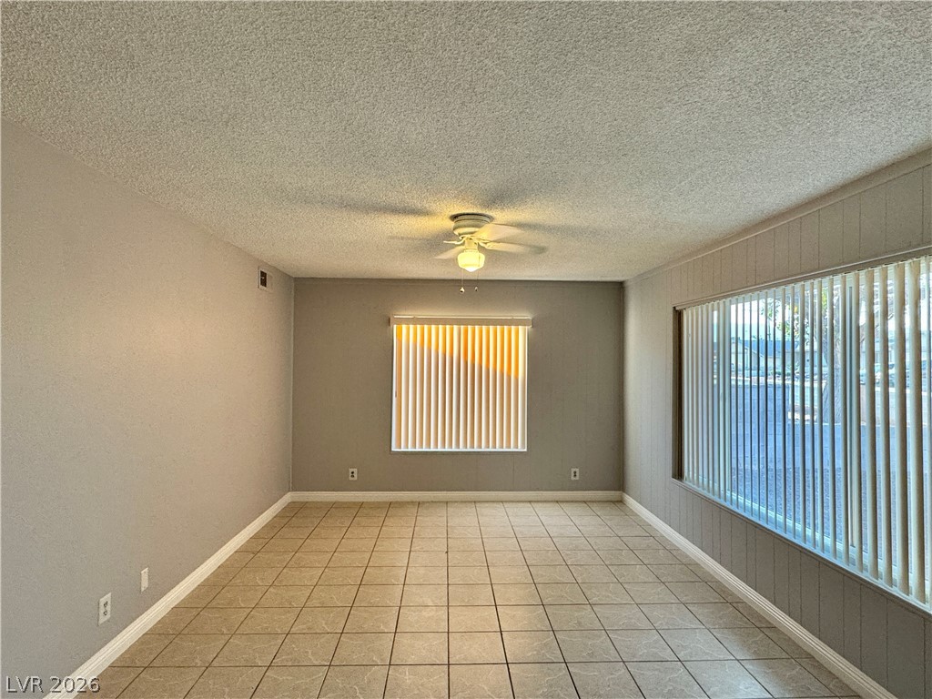 7121 Pleasant View Avenue Las Vegas NV 89147
