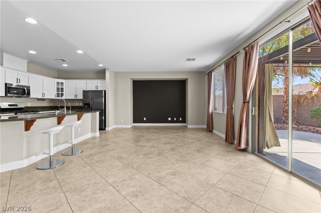 7568 Stray Horse Avenue Las Vegas NV 89113