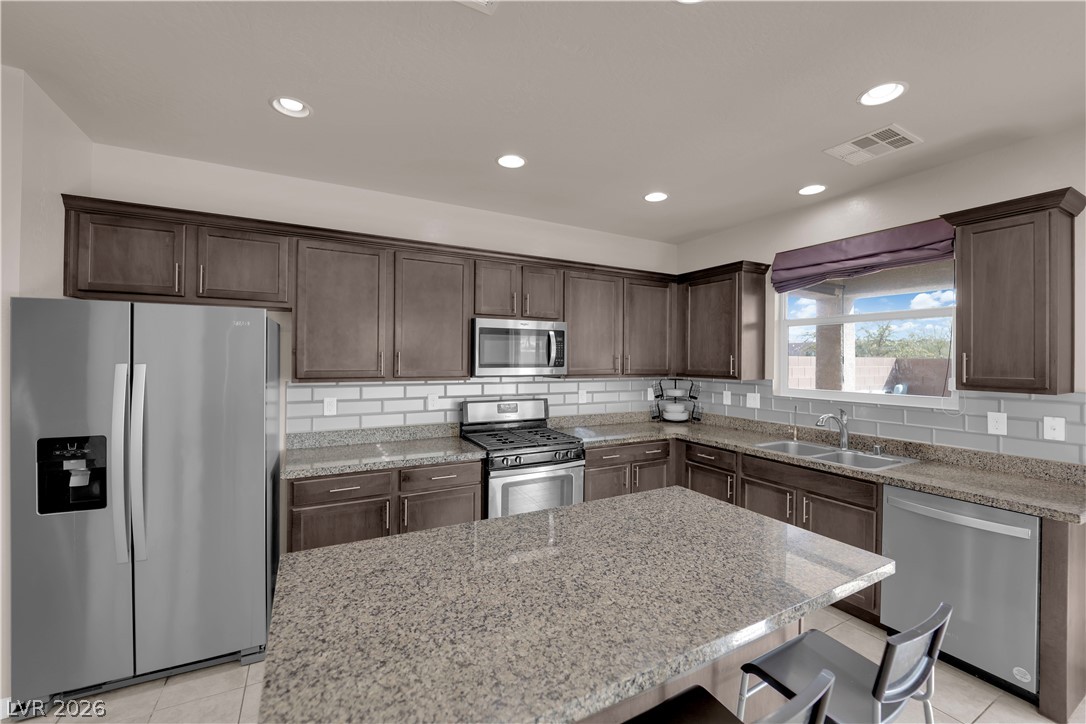 8997 Vista Pines Street Las Vegas NV 89178