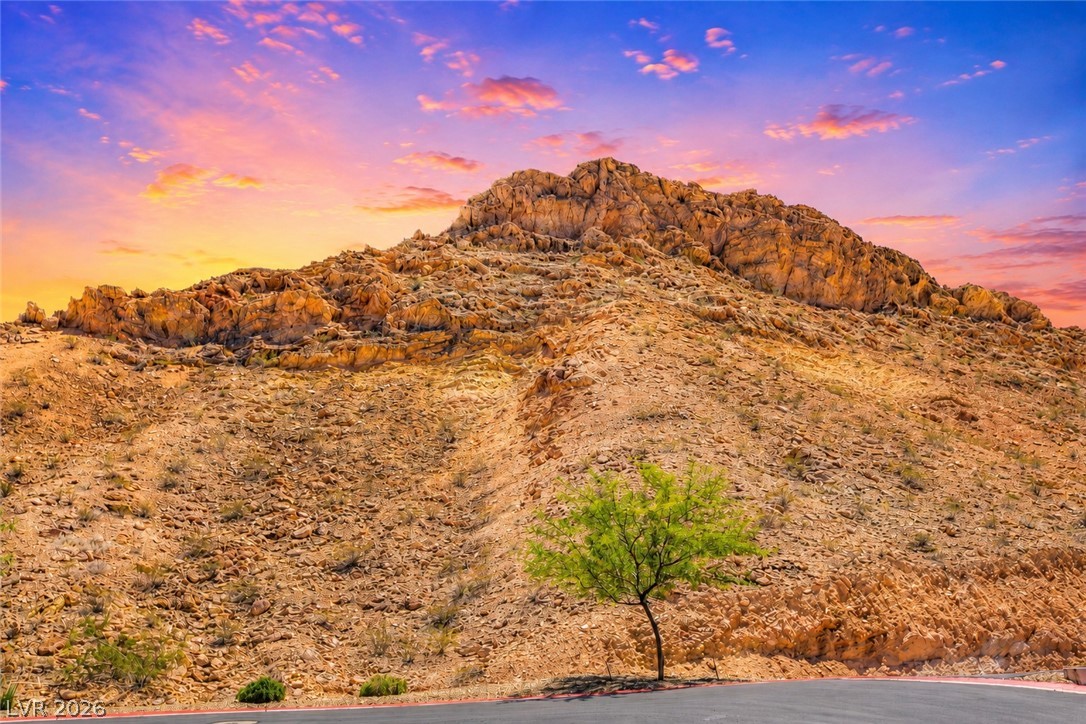 44 Moon Hill Drive Henderson NV 89011