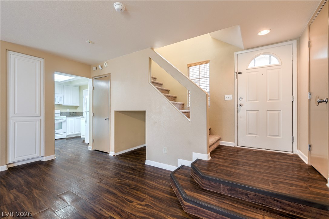 10193 Crepe Myrtle Court Las Vegas NV 89183