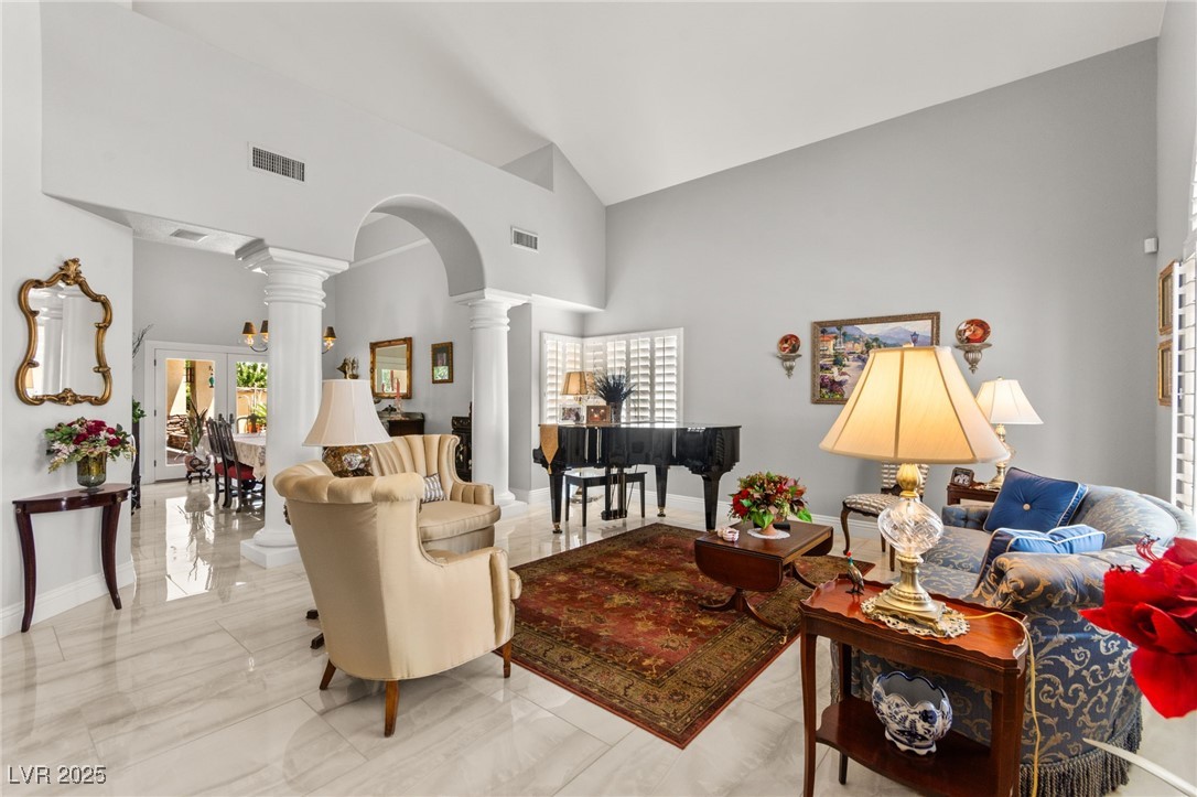 7428 Doe Avenue Las Vegas NV 89117