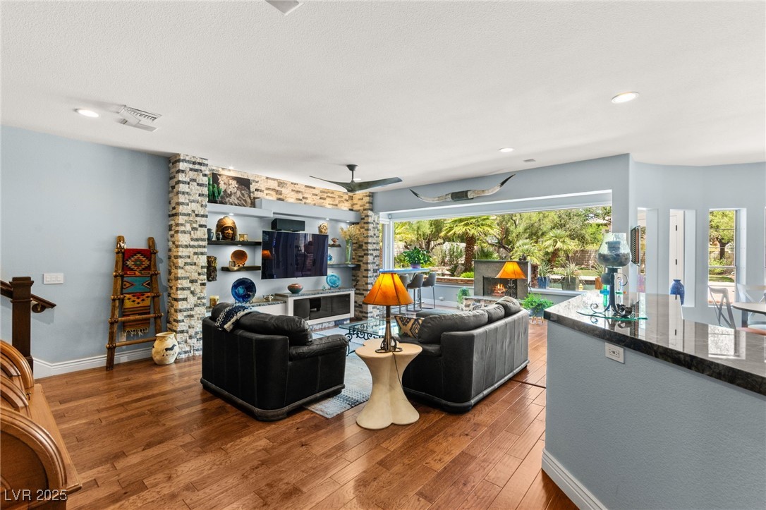 7428 Doe Avenue Las Vegas NV 89117