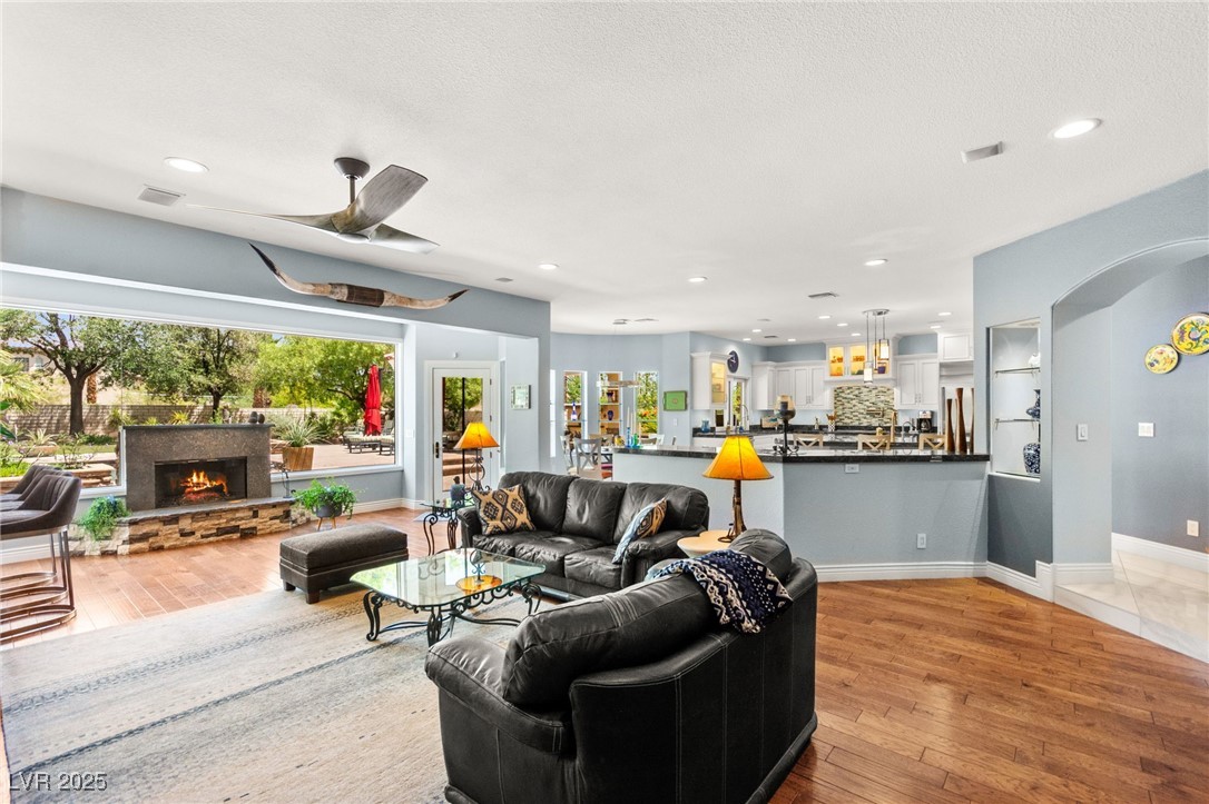 7428 Doe Avenue Las Vegas NV 89117