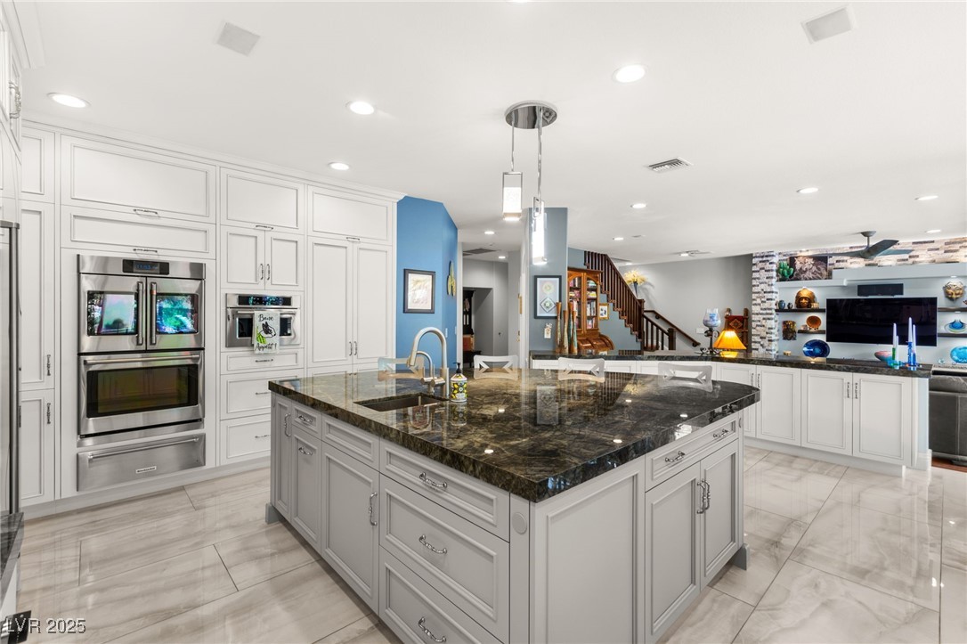 7428 Doe Avenue Las Vegas NV 89117