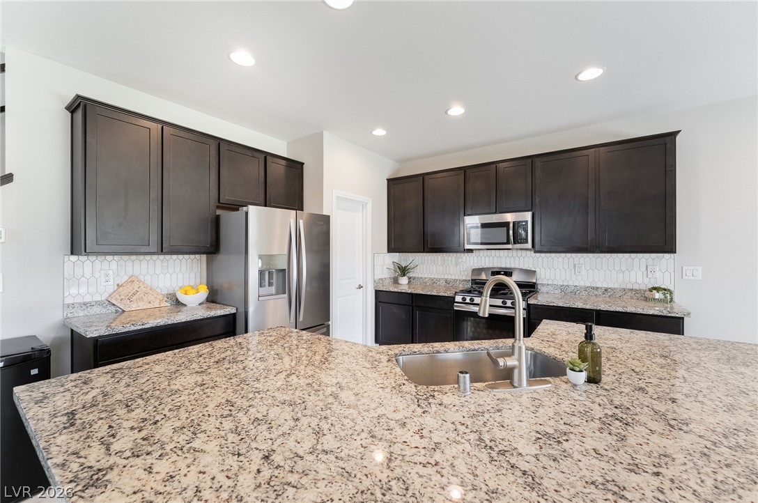 6547 Bella Rock Avenue Las Vegas NV 89141