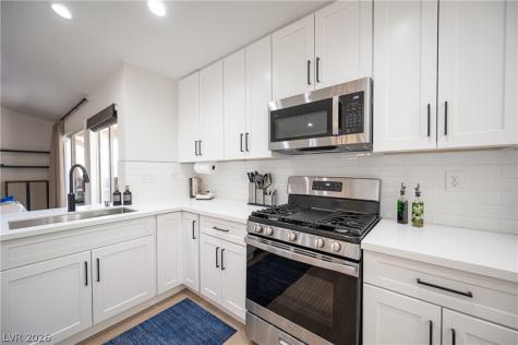 2548 Tumble Brook Drive Las Vegas NV 89134