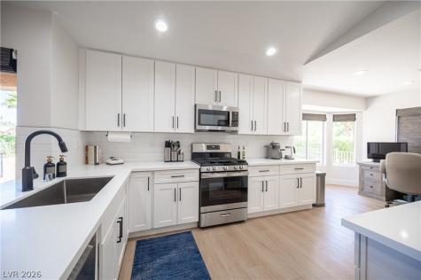 2548 Tumble Brook Drive Las Vegas NV 89134