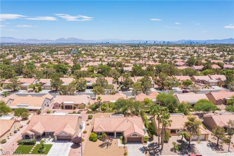 2548 Tumble Brook Drive Las Vegas NV 89134